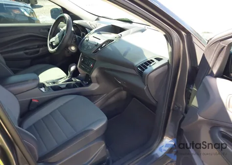 2018 Ford Escape S из США, поврежденный, VIN 1FMCU0F78JUA27913